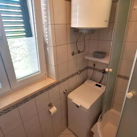 Lino Apartment *