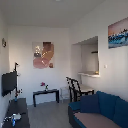 Lino Apartment Split